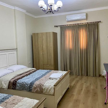 Chelay Studios Nasr City El El Cairo Exterior foto