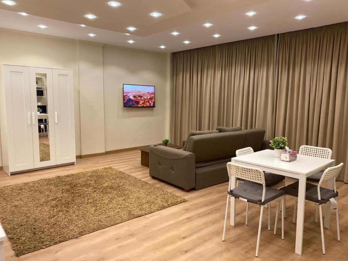 Chelay Studios Nasr City El El Cairo Exterior foto