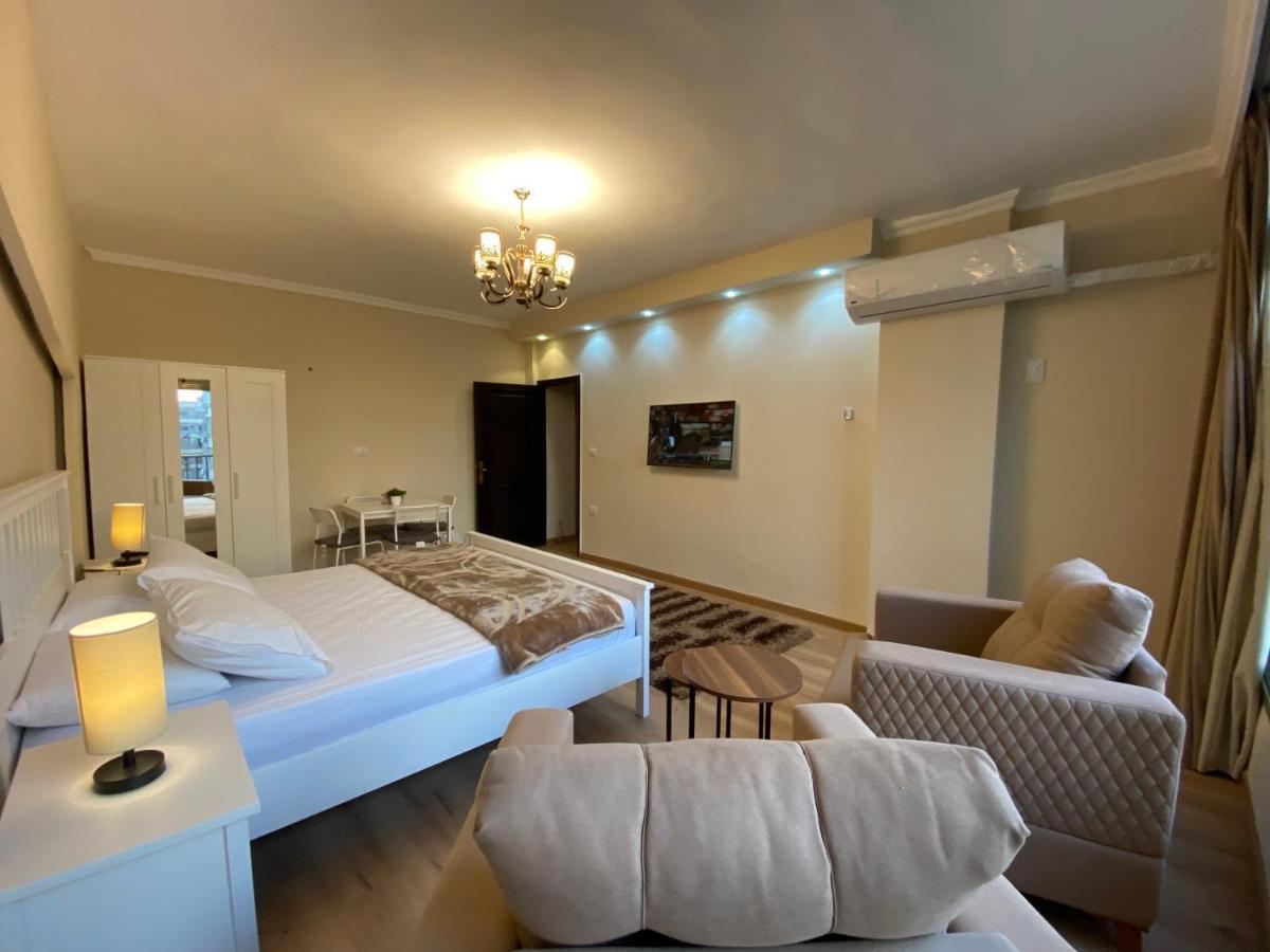 Chelay Studios Nasr City El El Cairo Exterior foto
