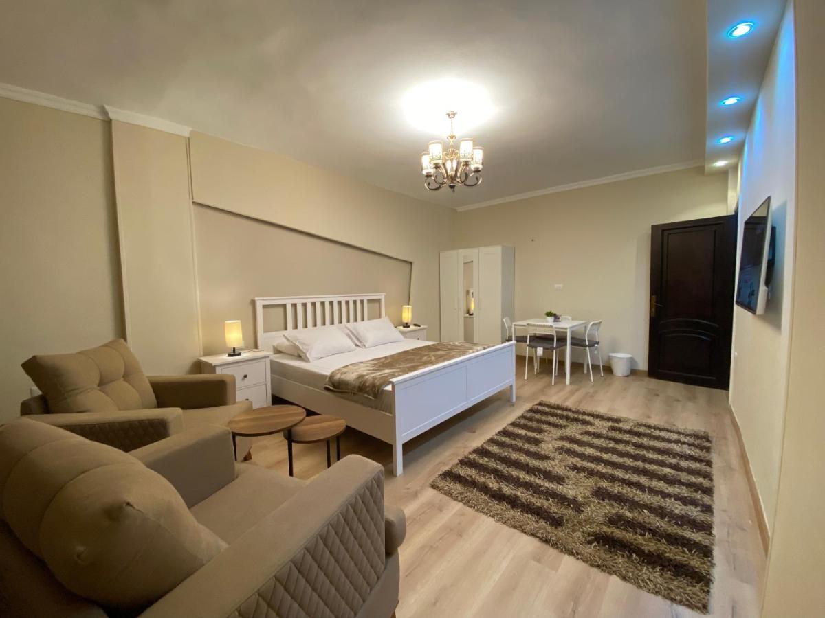 Chelay Studios Nasr City El El Cairo Exterior foto